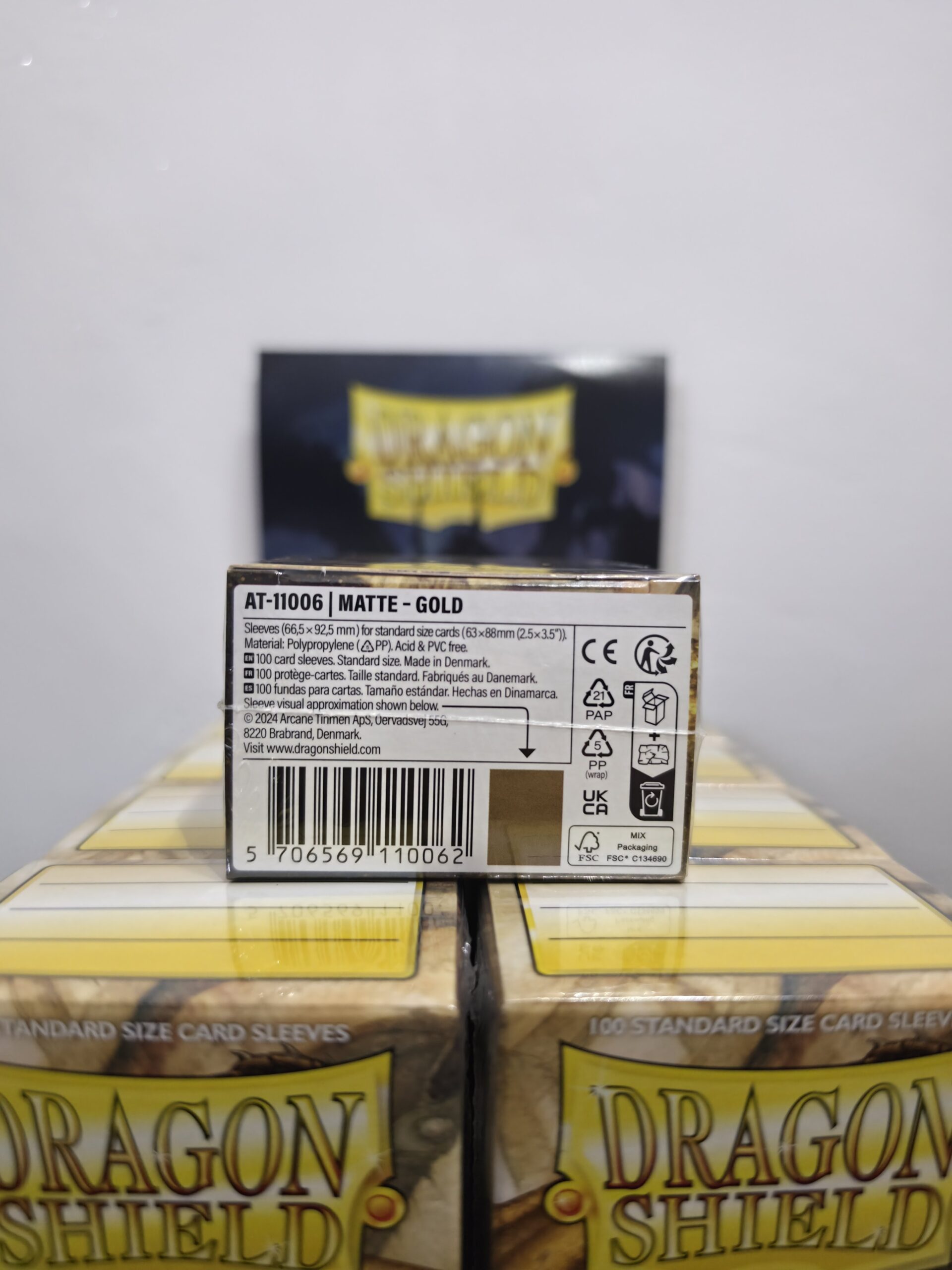 Dragonshield Gold MATTE standard Size 100p - immagine 3
