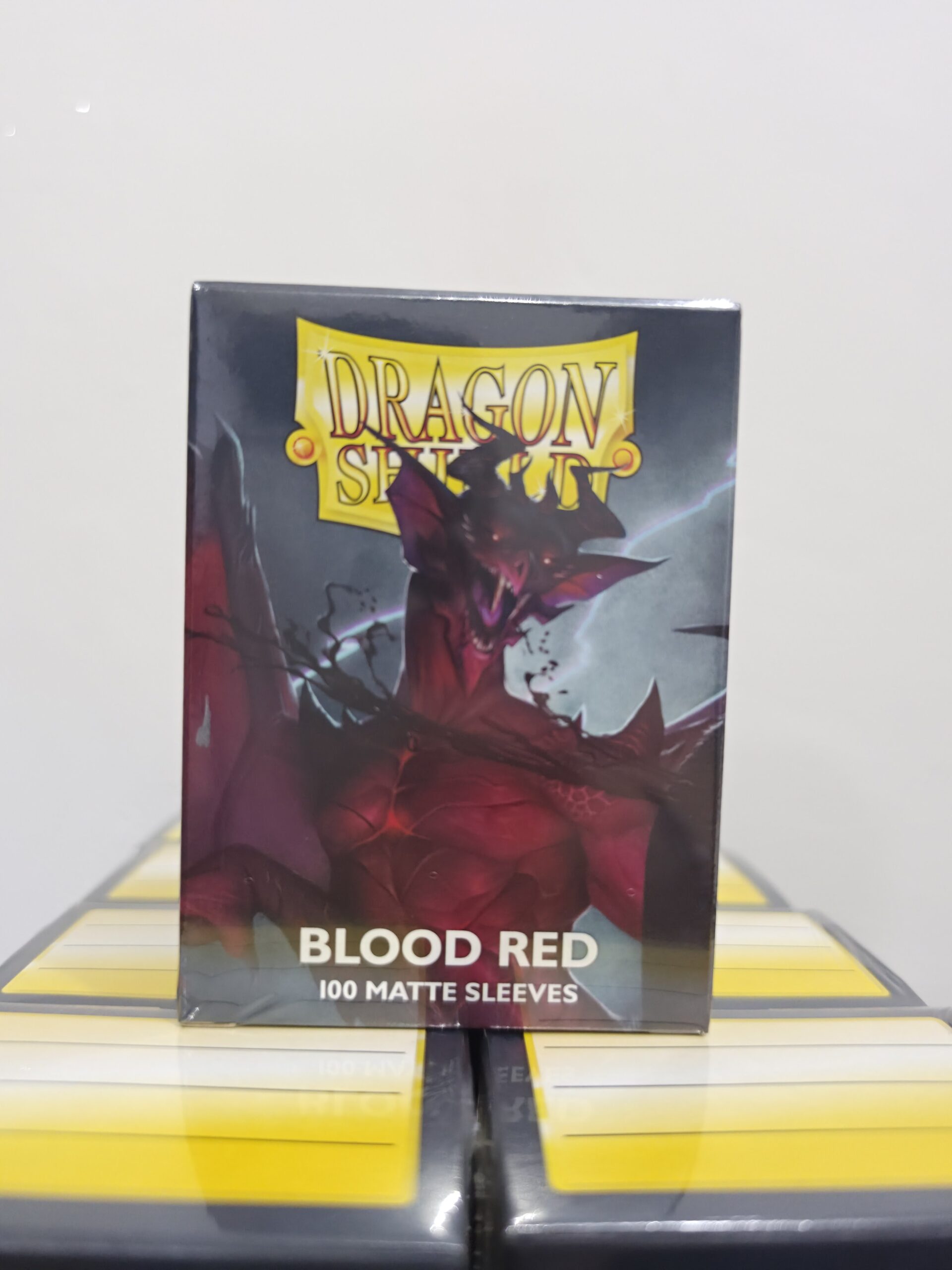 Dragonshield Blood Red MATTE standard Size 100p