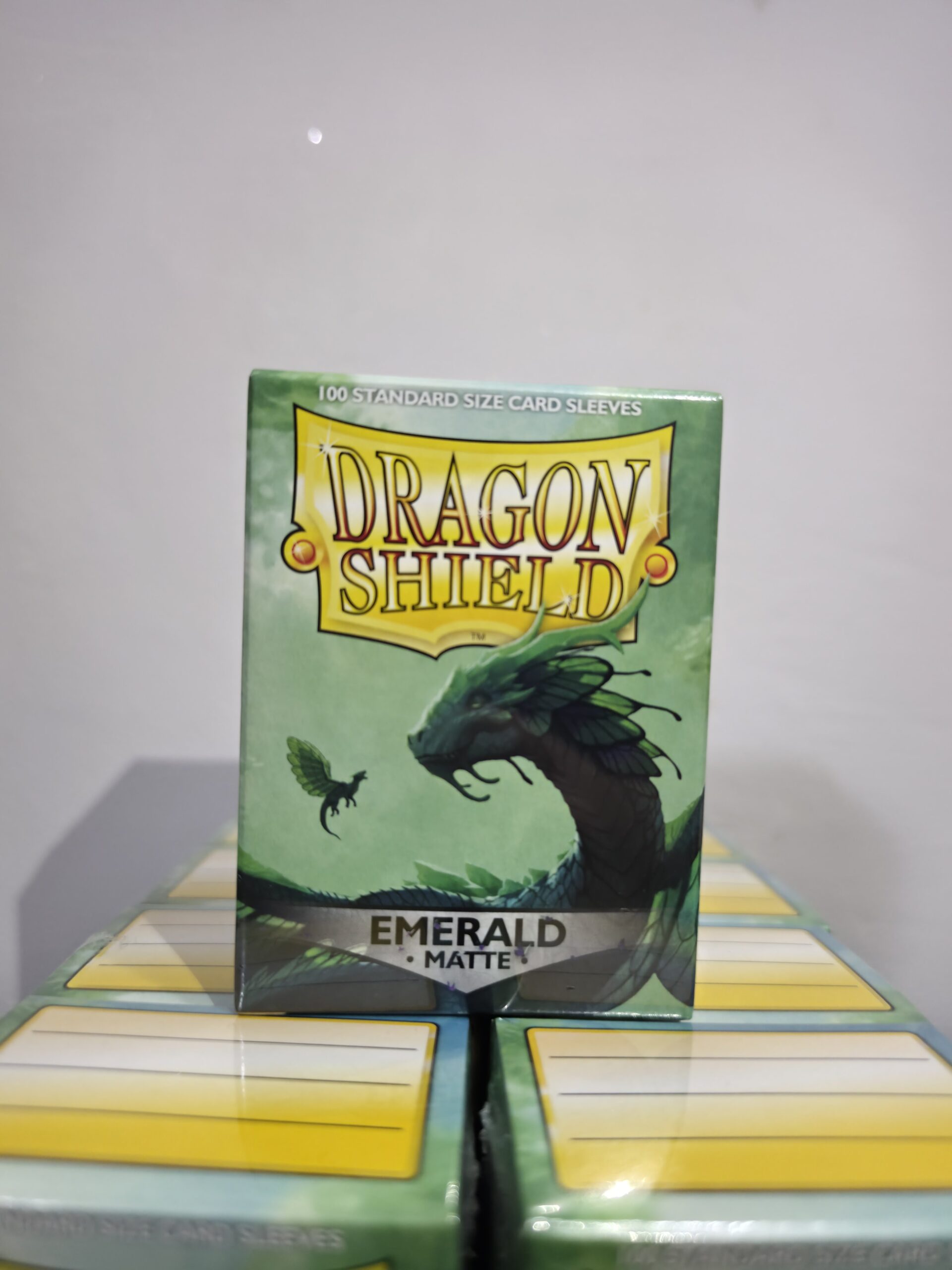 Dragonshield Emerald MATTE standard Size 100p