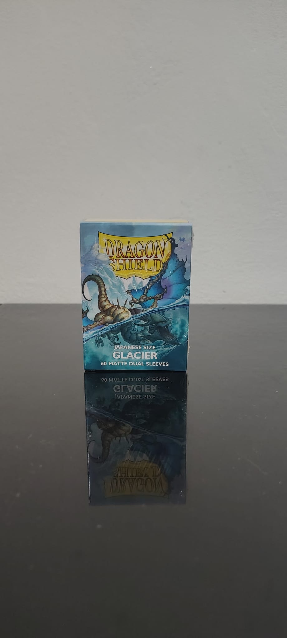 Dragon Shield Japanese Size Dual – Glacier
